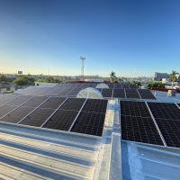 Proyecto de instalación de paneles solares por Chesol Energy.